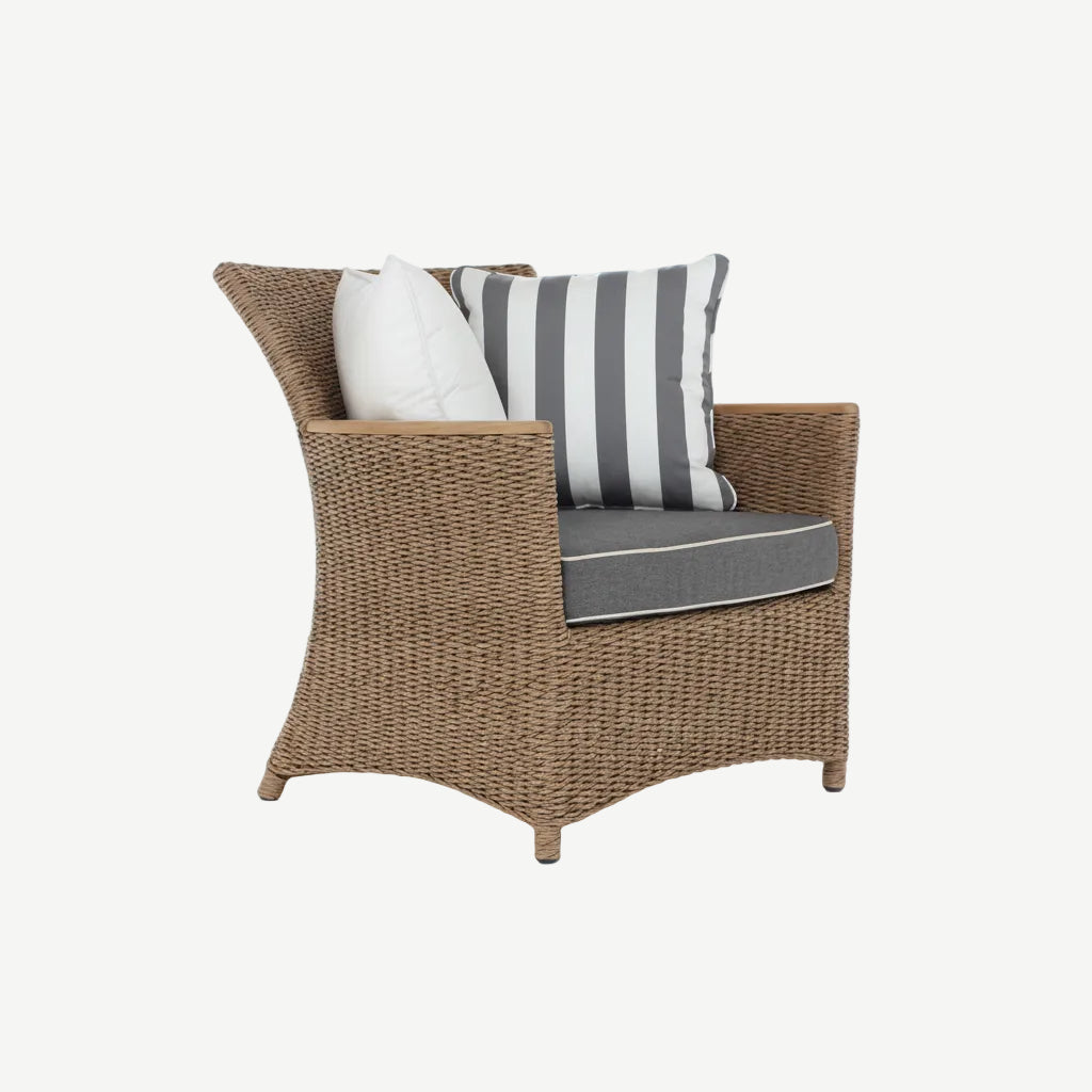 Casablanca Lounge Arm Chair