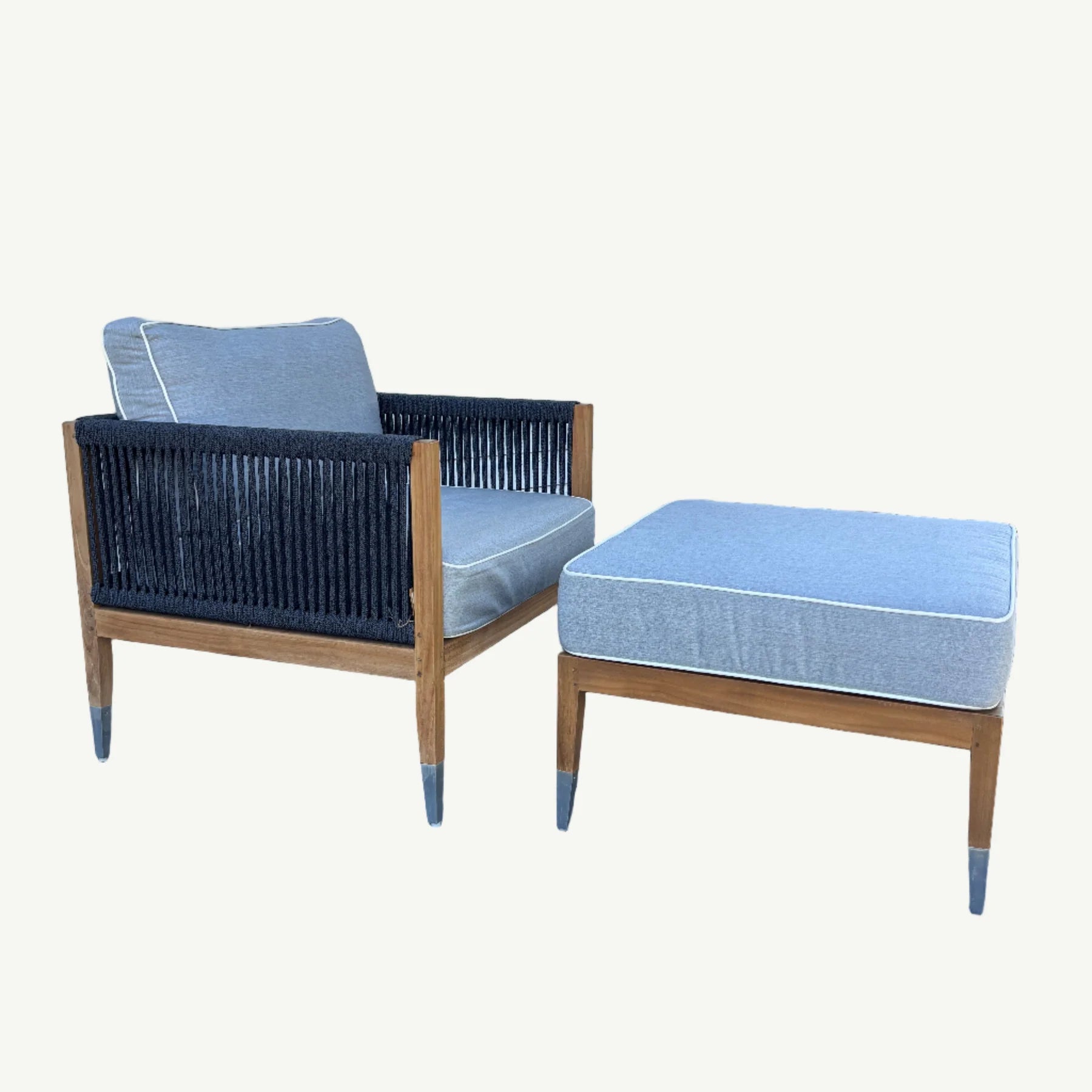 Oslo Outdoor Lounge Set | Carnival Sale